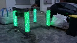 M&uuml;lleimer Port mit 4 S&auml;ulen in Arbeit